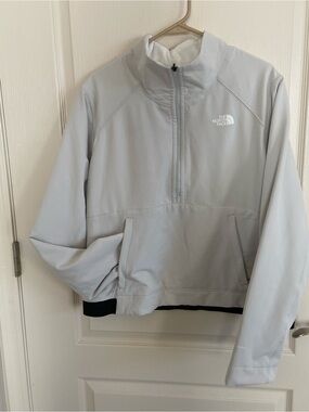 The North Face Pale Gray / White Reversible Half-Zip Pullover